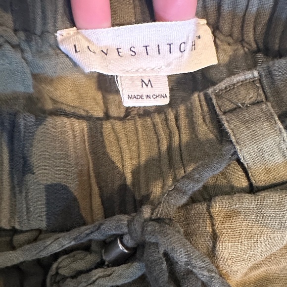 Lovestitch Green Camouflage Cargo Shorts - Picture 3 of 5